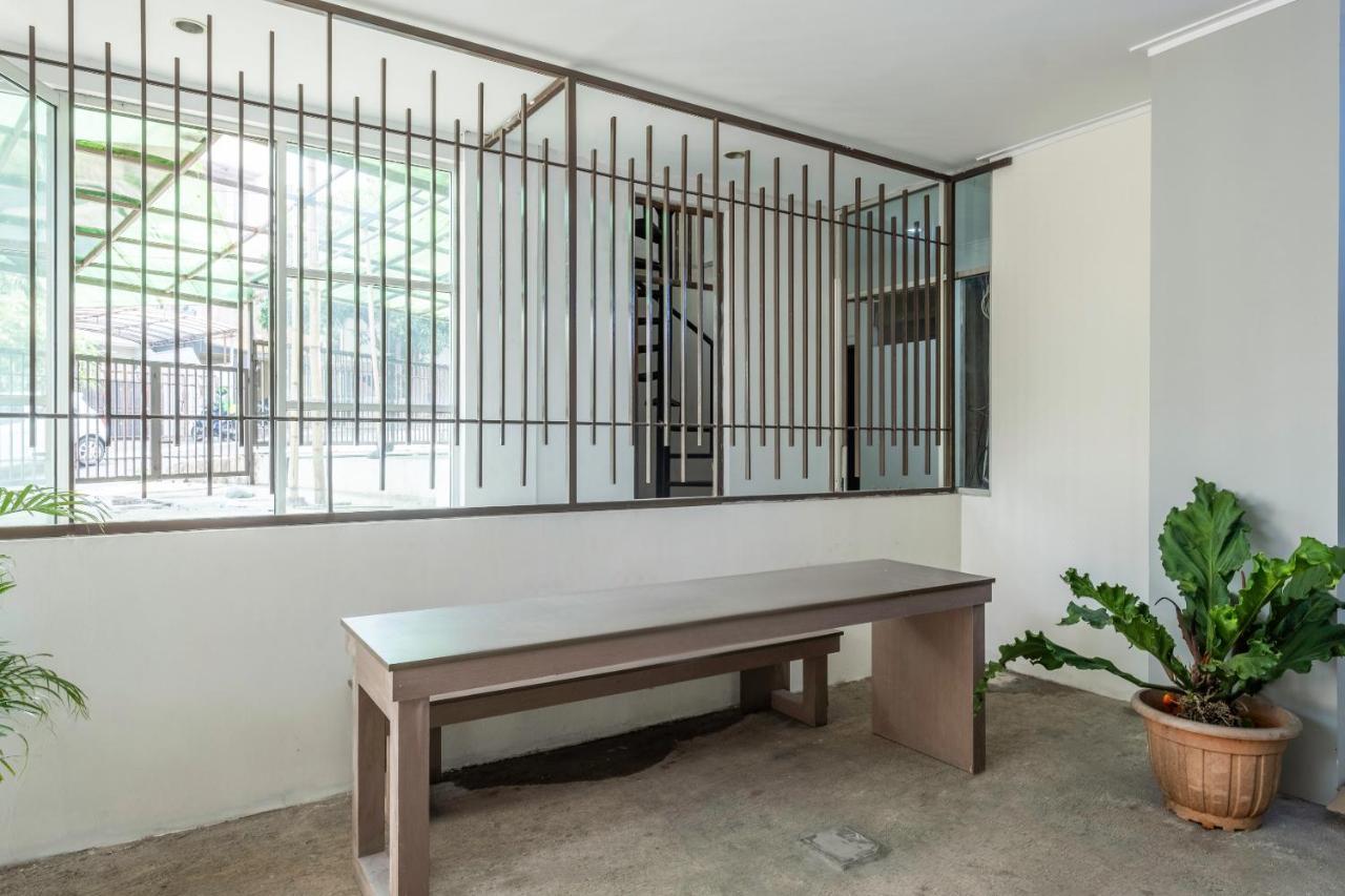 Super Oyo 1876 Fortuna Residence Bandung Exterior photo