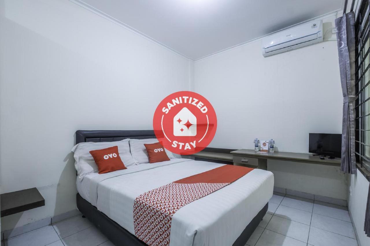 Super Oyo 1876 Fortuna Residence Bandung Exterior photo